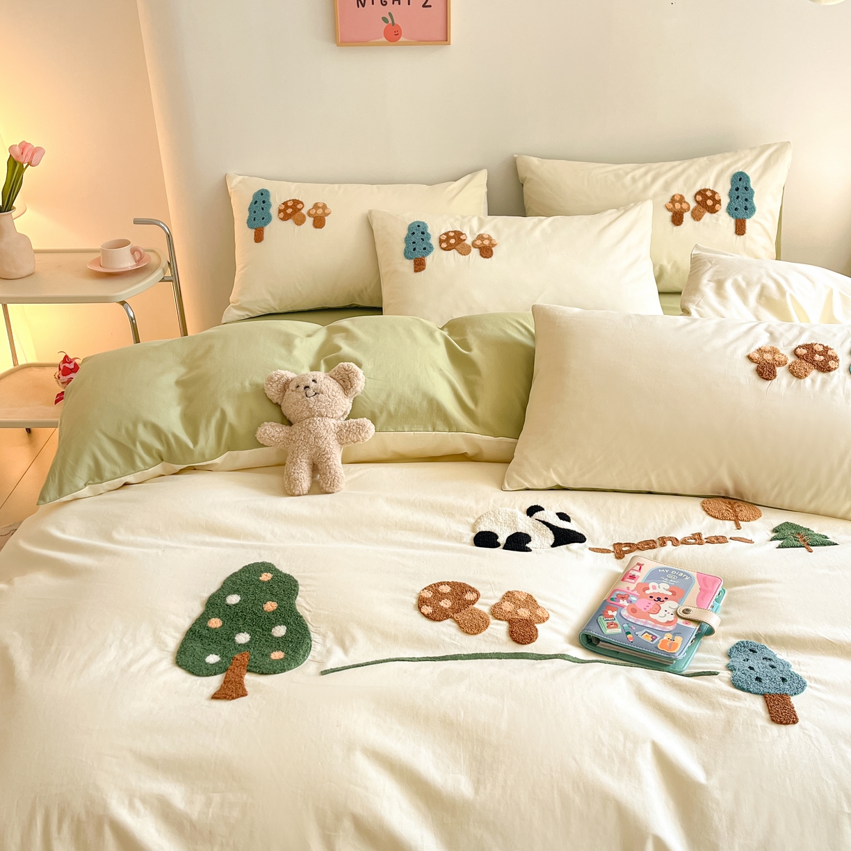 91家纺网 家纺一手货源 找家纺 琪格格2024新款纯棉毛巾绣四件套 森林熊猫