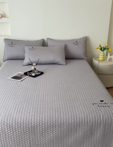 91家纺网 家纺一手货源 找家纺 OL家纺2024新款天丝夏被床盖三件套-爱恋 浅灰