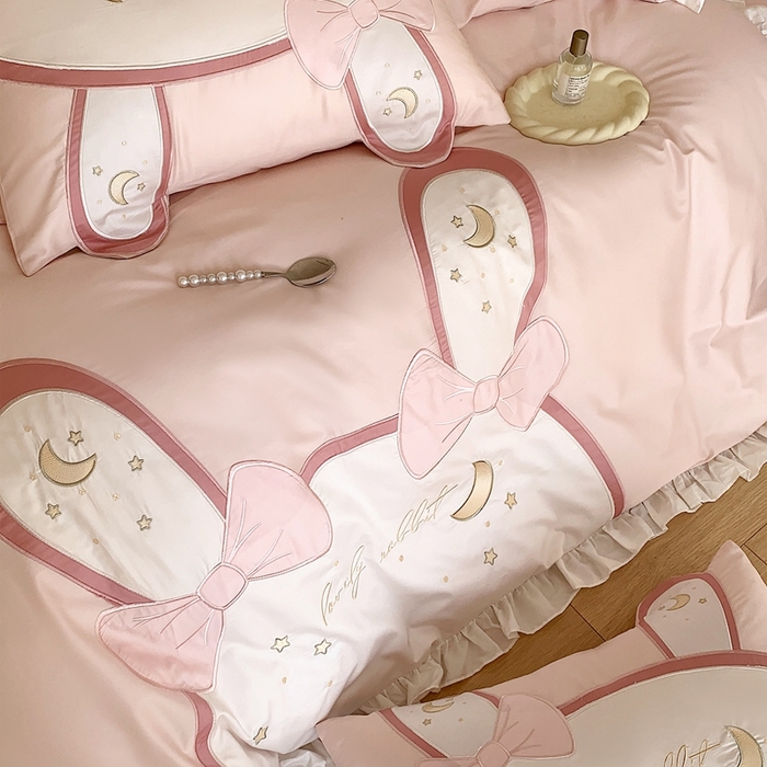 91家纺网 家纺一手货源 找家纺 （总）馨蕊家居 2024新款100支全棉四件套-彩虹兔