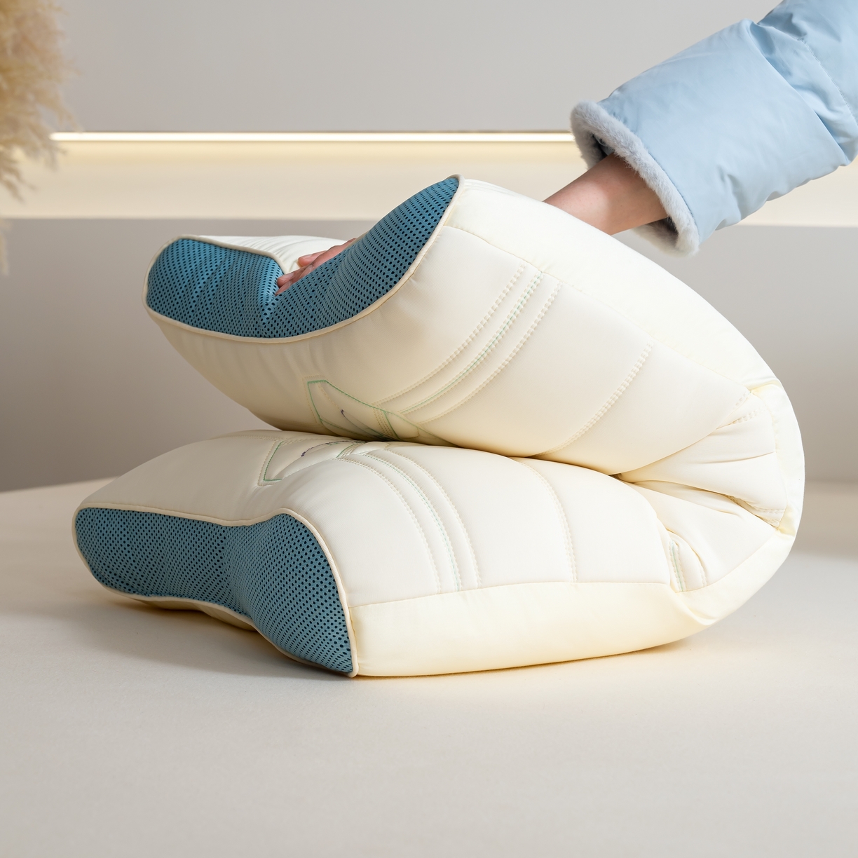 91家纺网 家纺一手货源 找家纺 （总）帝诺妮枕芯坊 2024新款果冻冰丝枕