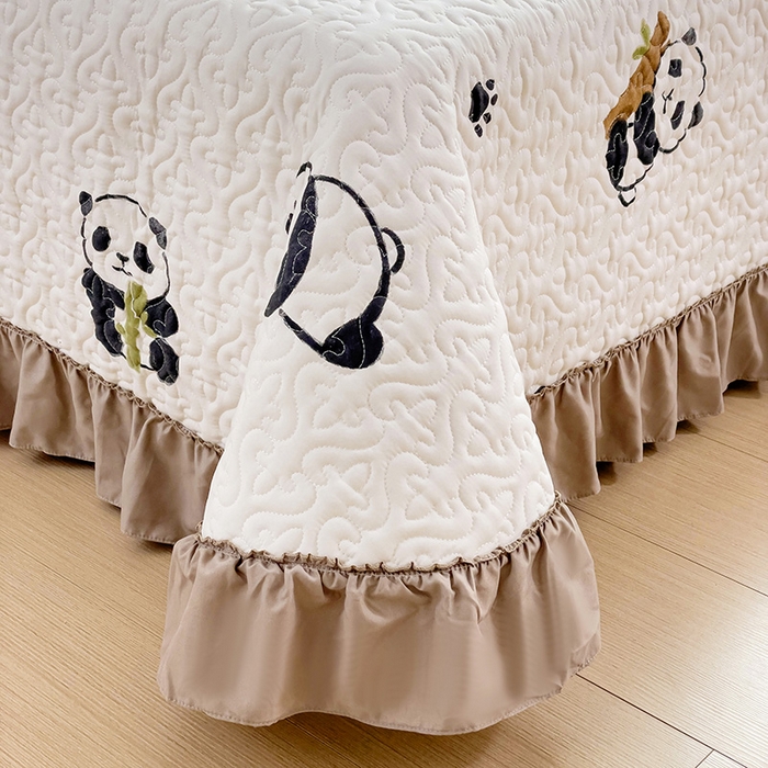 91家纺网 家纺一手货源 找家纺 纽缦家纺 2024水洗双层纱加厚加棉韩版床盖 小熊猫