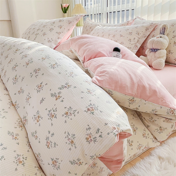 91家纺网 家纺一手货源 找家纺 可思家纺 2024新款直播爆款泡泡棉四件套现货供应 爱丽丝