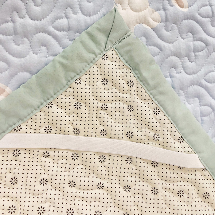 91家纺网 家纺一手货源 找家纺 纽缦家纺  水洗双层纱加厚加棉床垫 嗨皮兔