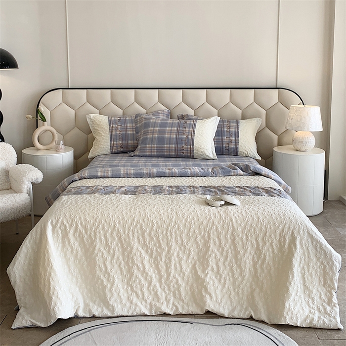 91家纺网 家纺一手货源 找家纺 换种生活 2024新款法式小香风全棉夏被四件套 艾莎