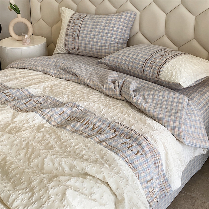 91家纺网 家纺一手货源 找家纺 换种生活 2024新款法式小香风全棉夏被四件套 新雨