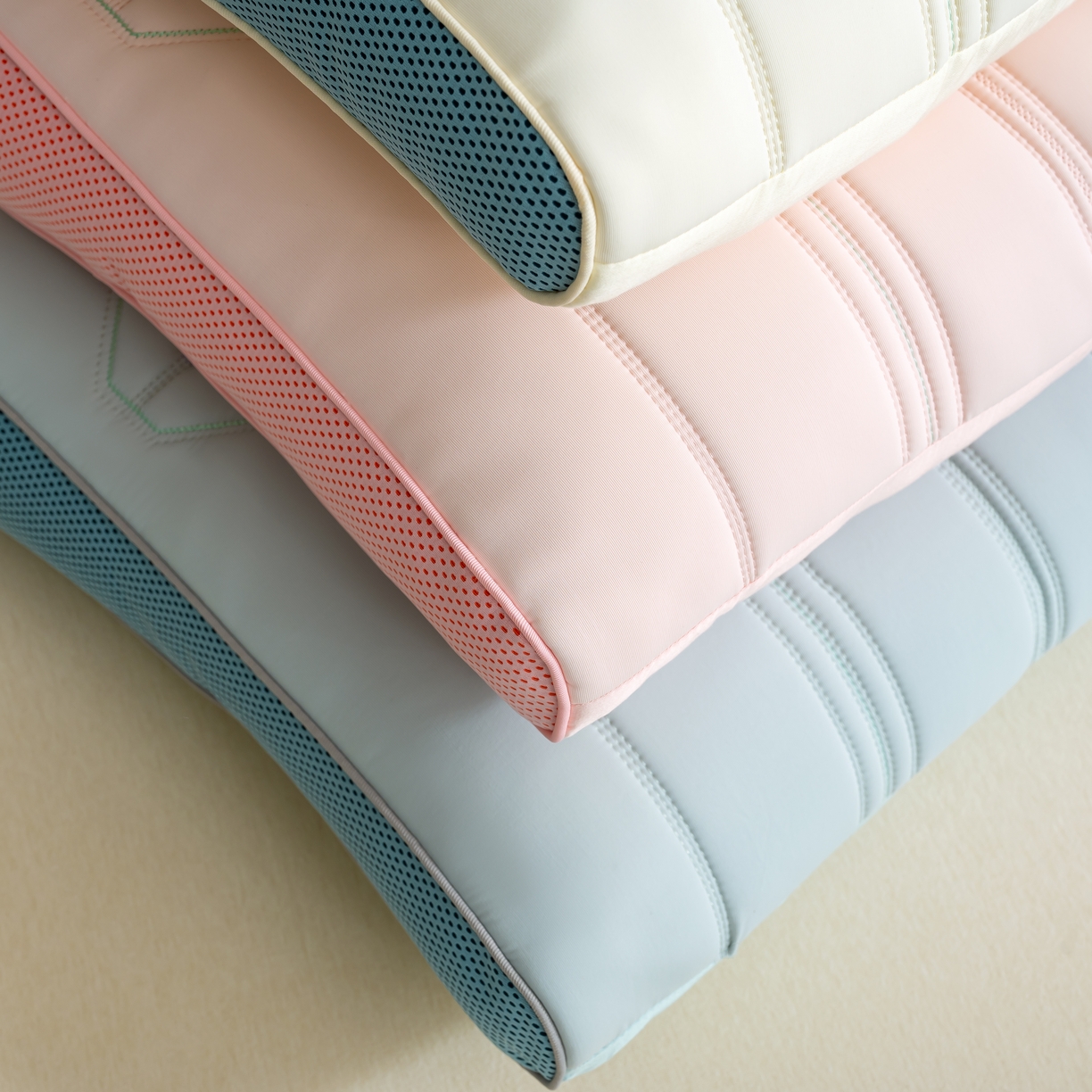 91家纺网 家纺一手货源 找家纺 （总）帝诺妮枕芯坊 2024新款果冻冰丝枕