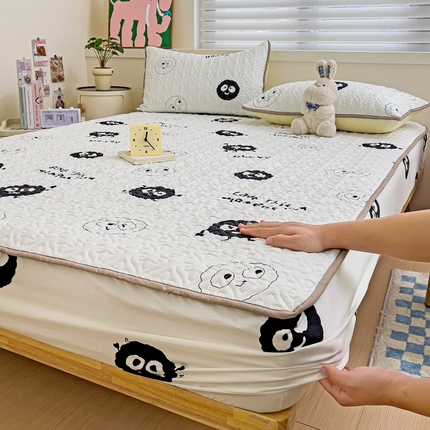 纽缦家纺 水洗双层纱加厚加棉床笠-床垫保护套 小黑球