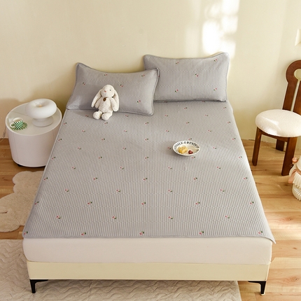 91家纺网 家纺一手货源 找家纺 （总）美达家纺2025新品纯色刺绣水洗棉夹棉床垫