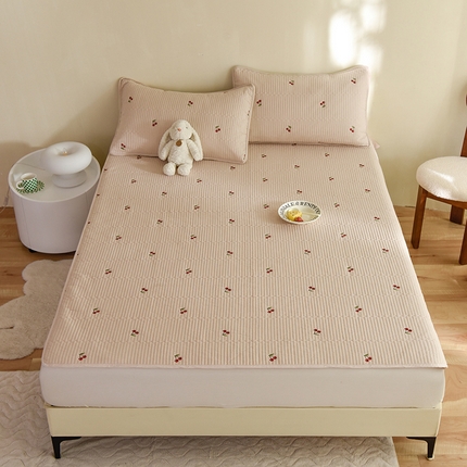 91家纺网 家纺一手货源 找家纺 （总）美达家纺2025新品纯色刺绣水洗棉夹棉床垫