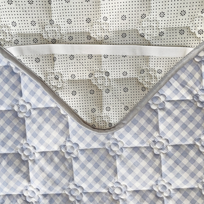 91家纺网 家纺一手货源 找家纺 纽缦家纺 2024云朵棉加厚加棉床垫 小蓝格