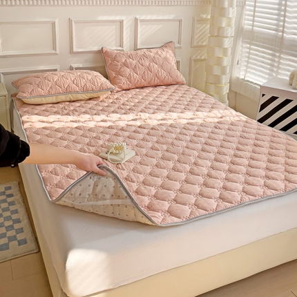 纽缦家纺 2024云朵棉加厚加棉床垫 纯色粉玉