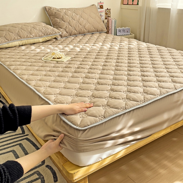 91家纺网 家纺一手货源 找家纺 纽缦家纺 2024云朵棉亲肤加厚加棉床笠 纯色卡其