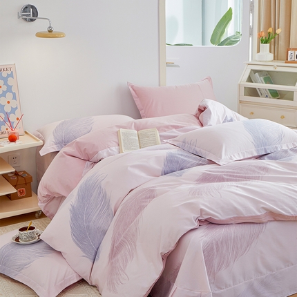 91家纺网 家纺一手货源 找家纺 元元 2024新款小清新全棉四件套系列 -被套夹棉四件套 且听风吟-粉