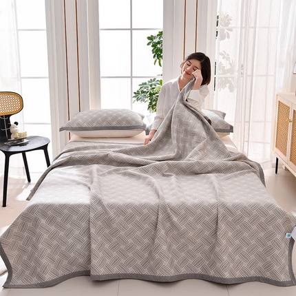 91家纺网 家纺一手货源 找家纺 （总）米奈 2024新款A类抗菌全棉三层纱提花多功能盖毯（有质检报告）