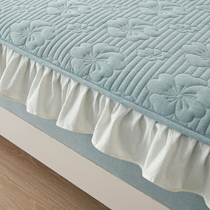 91家纺网 家纺一手货源 找家纺 3C 2024新款全棉大豆夹棉唯美花边床笠 清新兰