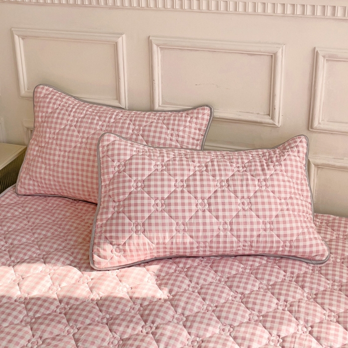 91家纺网 家纺一手货源 找家纺 纽缦家纺 2024云朵棉加厚加棉床垫 小粉格