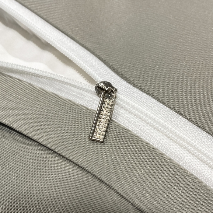 91家纺网 家纺一手货源 找家纺 梵克保罗 2024新款水洗真丝冰丝提花四件套 简爱-白