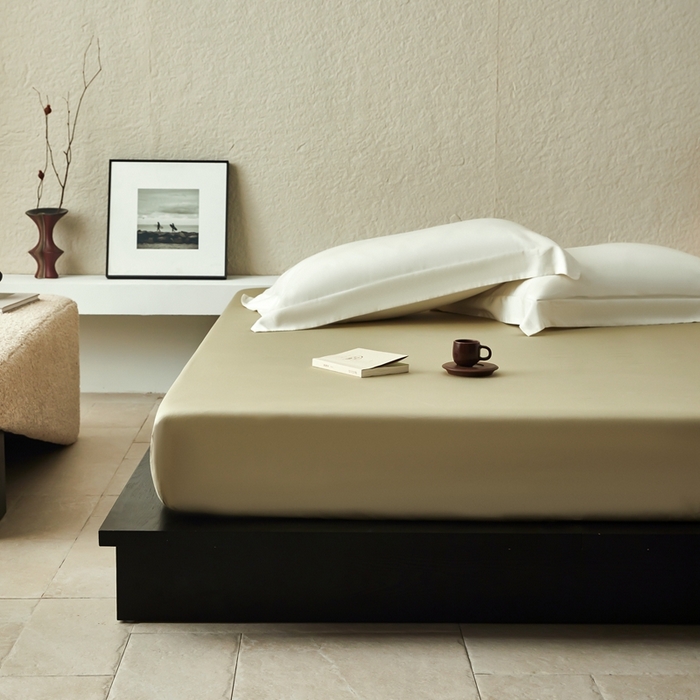 91家纺网 家纺一手货源 找家纺 鹿班家居 2024新款100S长绒棉纯色单品床笠（场景二） 竹青色