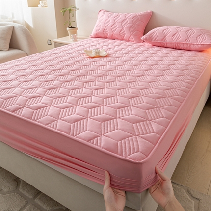 91家纺网 家纺一手货源 找家纺 其奥 2025新款高密全棉夹棉床笠三件套 粉色（床笠款）