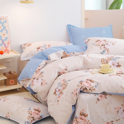 91家纺网 家纺一手货源 找家纺 元元 2024新款小清新全棉四件套系列 -被套夹棉四件套 娜朵花开