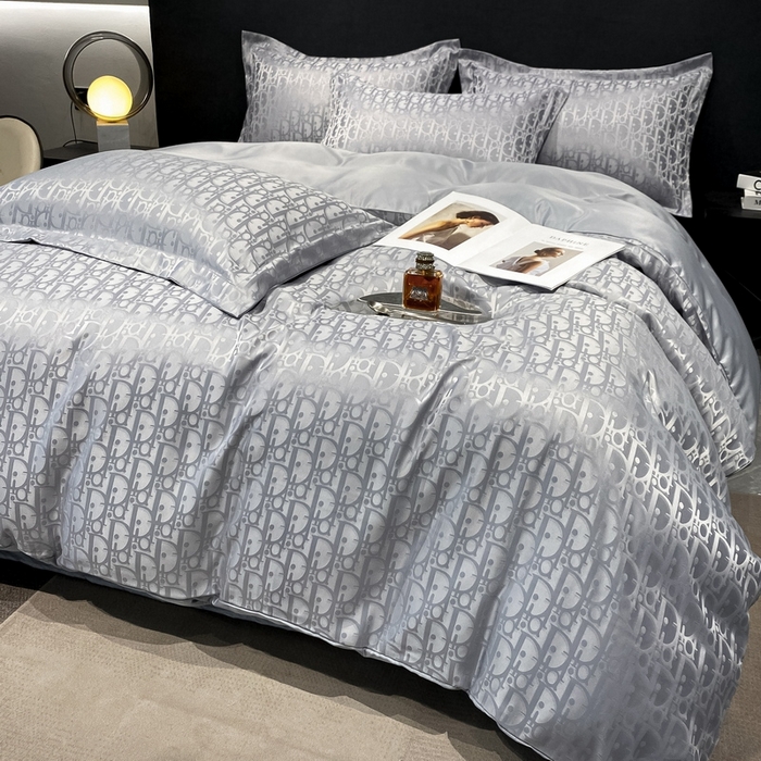 91家纺网 家纺一手货源 找家纺 （总）梵克保罗 2024新款水洗真丝冰丝提花四件套