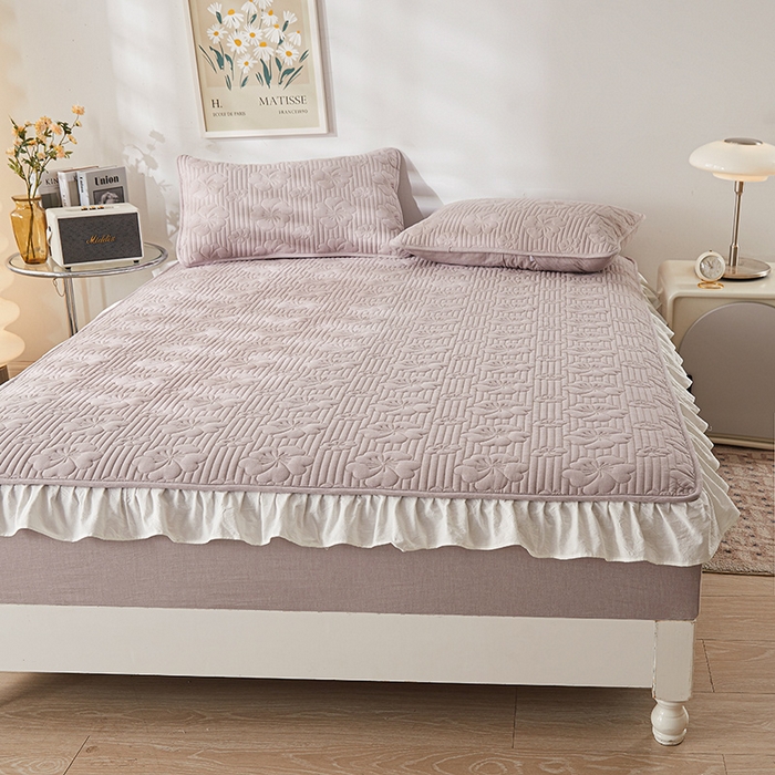 91家纺网 家纺一手货源 找家纺 3C 2024新款全棉大豆夹棉唯美花边床笠 浅藤紫