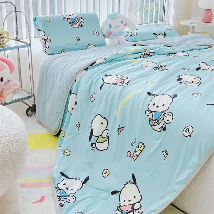 91家纺网 家纺一手货源 找家纺 米米儿家纺 2024新款A类针织棉凉豆豆夏被夏凉被空调被-三丽鸥系列 可爱帕恰狗-蓝