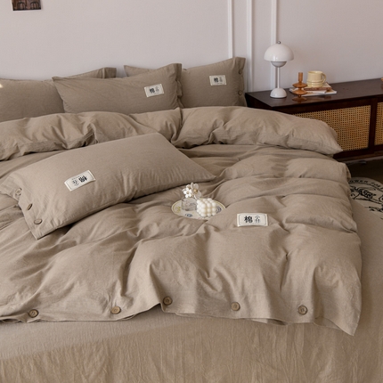 91家纺网 家纺一手货源 找家纺 巧格家纺 2024全棉水洗棉四件套纽扣款 卡其
