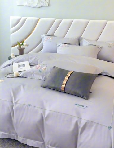 91家纺网 家纺一手货源 找家纺 宏羽纺2024新款高支高密全棉刺绣四件套-艾伦系列 艾伦 银月光