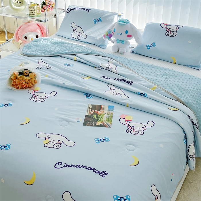 91家纺网 家纺一手货源 找家纺 米米儿家纺 2024新款A类针织棉凉豆豆夏被夏凉被空调被-三丽鸥系列 月亮-玉桂狗