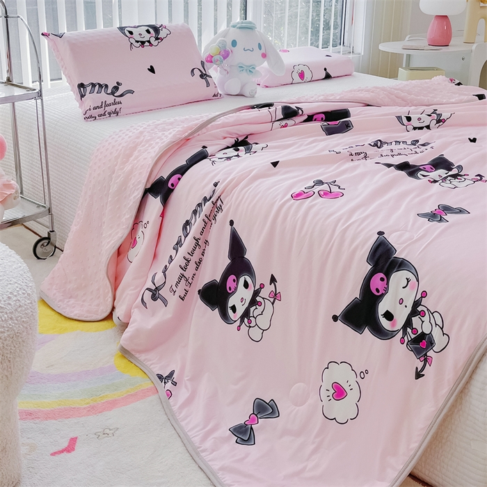 91家纺网 家纺一手货源 找家纺 米米儿家纺 2024新款A类针织棉凉豆豆夏被夏凉被空调被-三丽鸥系列 爱心库洛米