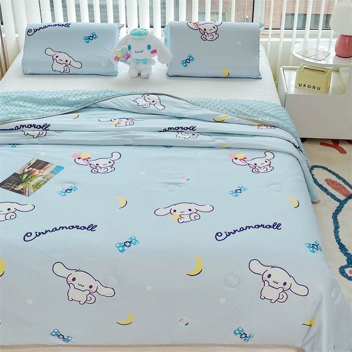 91家纺网 家纺一手货源 找家纺 米米儿家纺 2024新款A类针织棉凉豆豆夏被夏凉被空调被-三丽鸥系列 月亮-玉桂狗