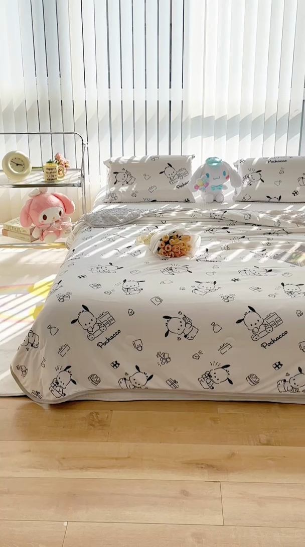 91家纺网 家纺一手货源 找家纺 米米儿家纺 2024新款A类针织棉凉豆豆夏被夏凉被空调被-三丽鸥系列 黑白-帕恰狗