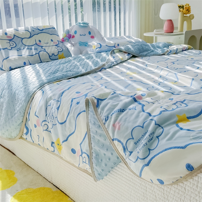 91家纺网 家纺一手货源 找家纺 米米儿家纺 2024新款A类针织棉凉豆豆夏被夏凉被空调被-三丽鸥系列 星星-玉桂狗