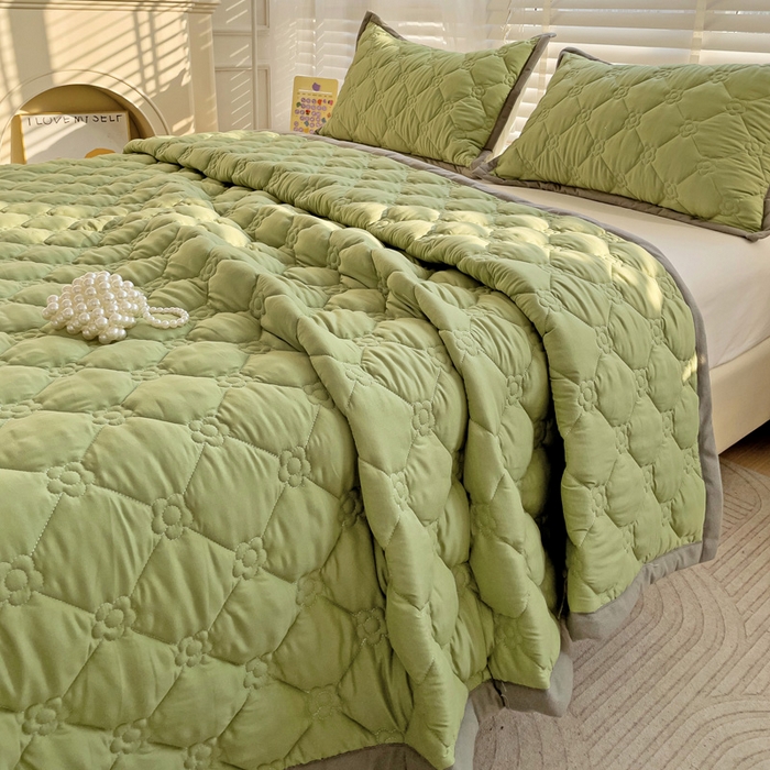 91家纺网 家纺一手货源 找家纺 纽缦家纺 2024纯色云朵棉加棉加厚床盖（床单） 纯色果绿