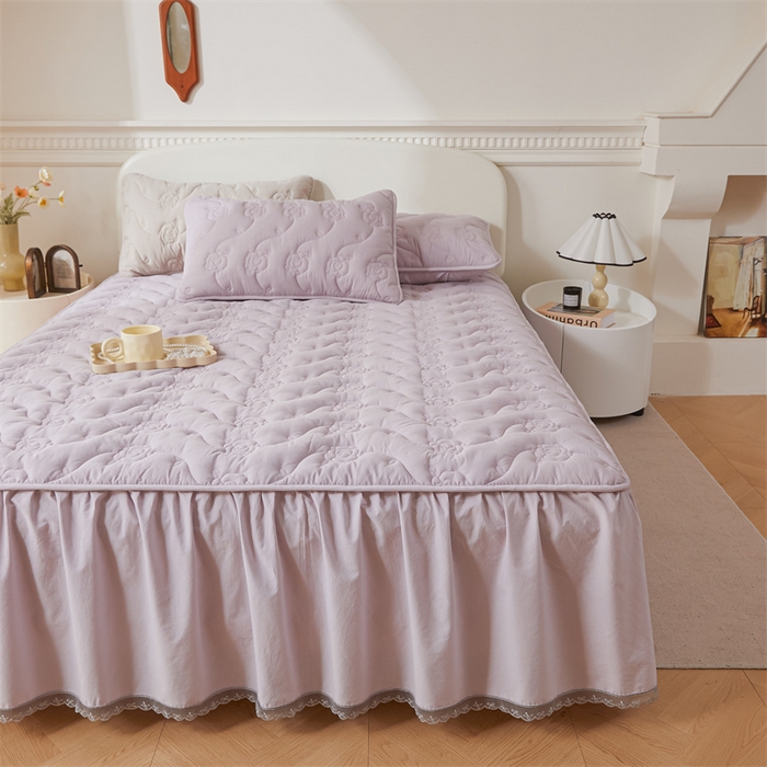 91家纺网 家纺一手货源 找家纺 3C 2024新款玫瑰全棉水洗棉大豆夹棉床裙 优雅紫