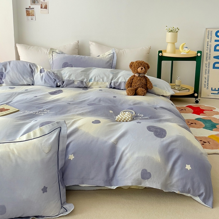 91家纺网 家纺一手货源 找家纺 云锦家居 2024新款13070纯棉印花吊边款一字绣四件套 恋恋情节