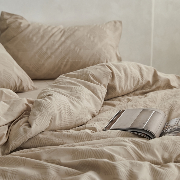 91家纺网 家纺一手货源 找家纺 宜代光年 2024新款60s水洗棉提花系列 卡曼