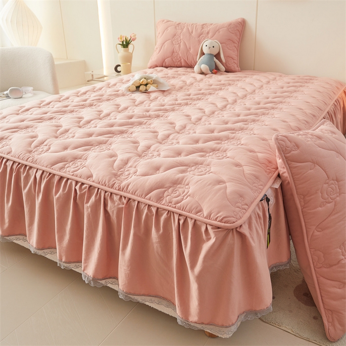 91家纺网 家纺一手货源 找家纺 3C 2024新款全棉水洗棉大豆夹棉床裙式床笠 轻柔粉