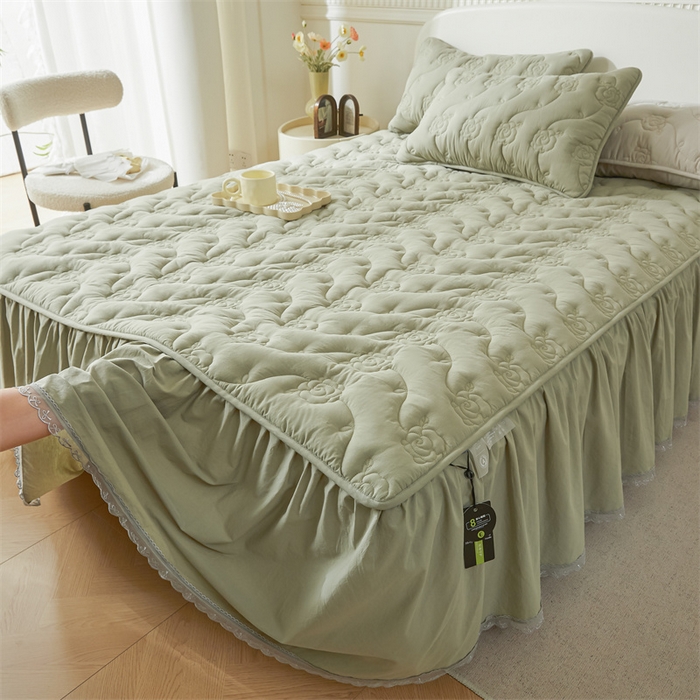 91家纺网 家纺一手货源 找家纺 3C 2024新款玫瑰全棉水洗棉大豆夹棉床裙 抹茶绿