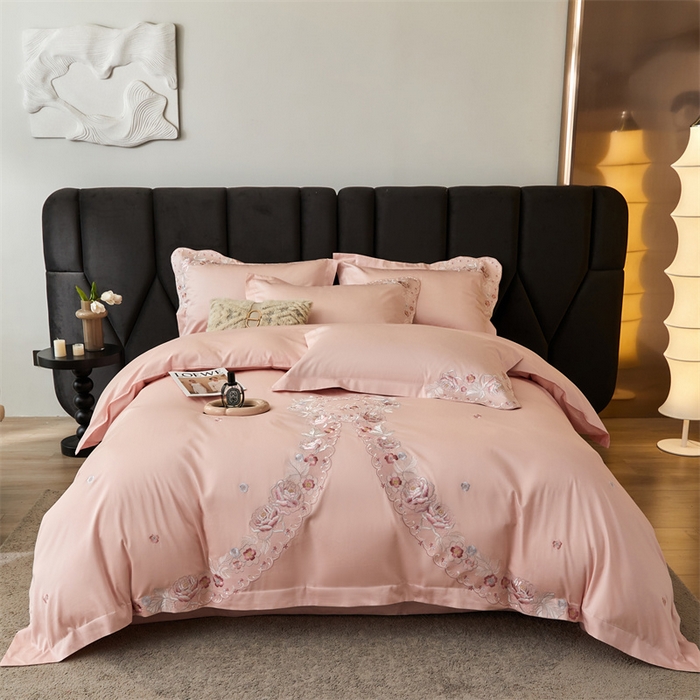 91家纺网 家纺一手货源 找家纺 宏羽纺2024新款高支高密全棉刺绣四件套 浪漫系列 浪漫 美男粉