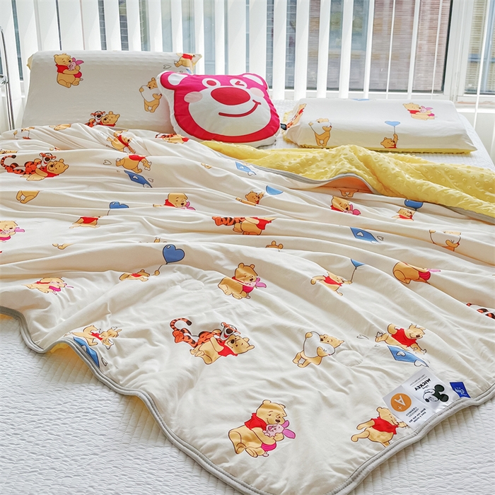 91家纺网 家纺一手货源 找家纺 2024新款A类针织棉凉豆豆夏被夏凉被空调被-迪士尼系列 维尼伙伴