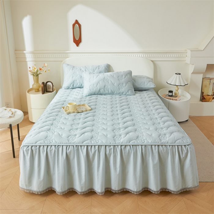 91家纺网 家纺一手货源 找家纺 3C 2024新款玫瑰全棉水洗棉大豆夹棉床裙 婴儿蓝