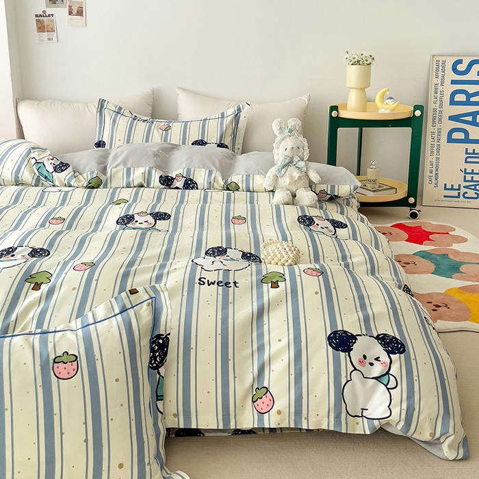 91家纺网 家纺一手货源 找家纺 云锦家居 2024新款13070纯棉印花吊边款一字绣四件套 条纹狗狗