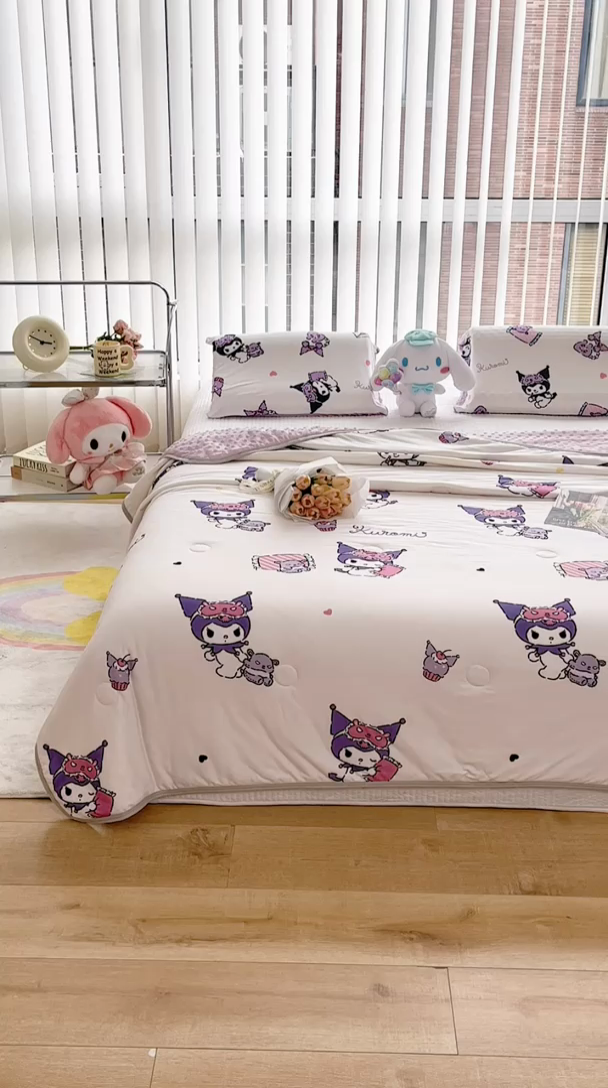 91家纺网 家纺一手货源 找家纺 米米儿家纺 2024新款A类针织棉凉豆豆夏被夏凉被空调被-三丽鸥系列 搞怪库洛米