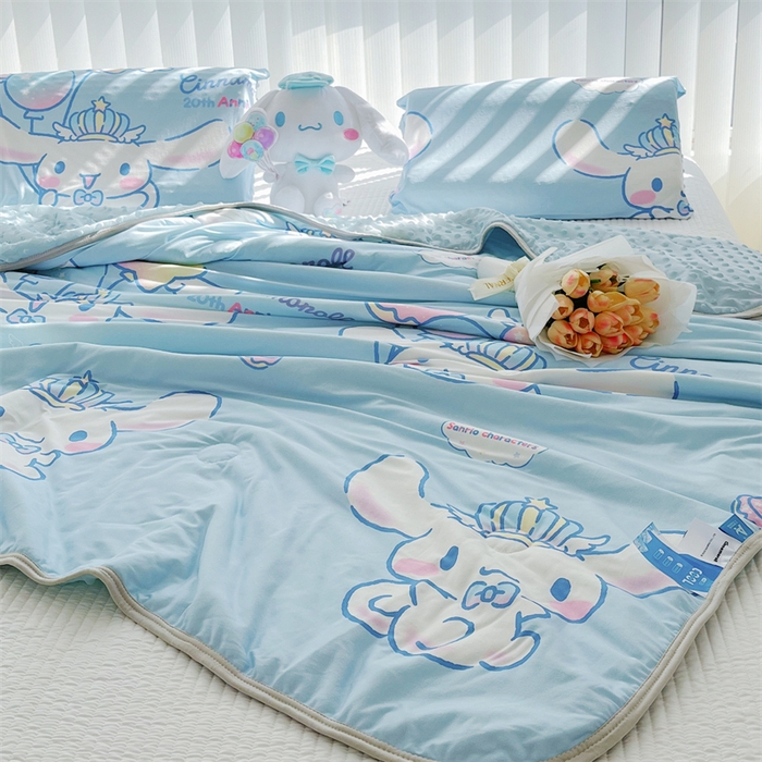 91家纺网 家纺一手货源 找家纺 米米儿家纺 2024新款A类针织棉凉豆豆夏被夏凉被空调被-三丽鸥系列 棒棒糖-玉桂狗