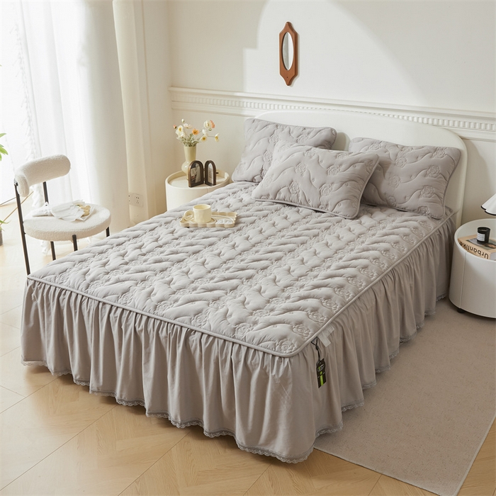 91家纺网 家纺一手货源 找家纺 3C 2024新款玫瑰全棉水洗棉大豆夹棉床裙 夜光灰