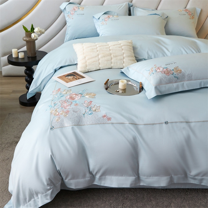 91家纺网 家纺一手货源 找家纺 宏羽纺2024新款高支高密全棉刺绣四件套-艾伦系列 艾伦 西子蓝