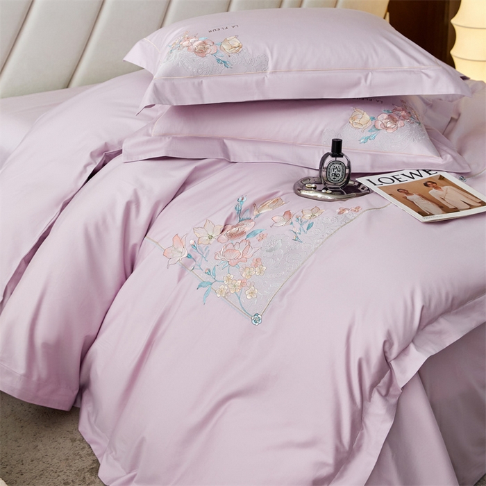 91家纺网 家纺一手货源 找家纺 宏羽纺2024新款高支高密全棉刺绣四件套-艾伦系列 艾伦 海葵紫