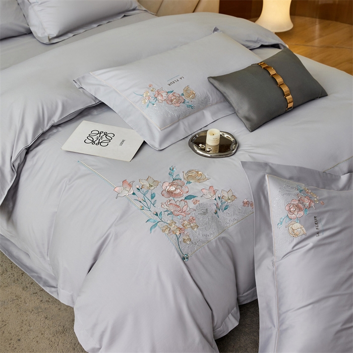 91家纺网 家纺一手货源 找家纺 宏羽纺2024新款高支高密全棉刺绣四件套-艾伦系列 艾伦 银月光